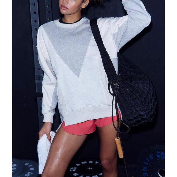 🆕 FP MOVEMENT Making It Pullover / Heather Grey Combo - Picture 2 of 13